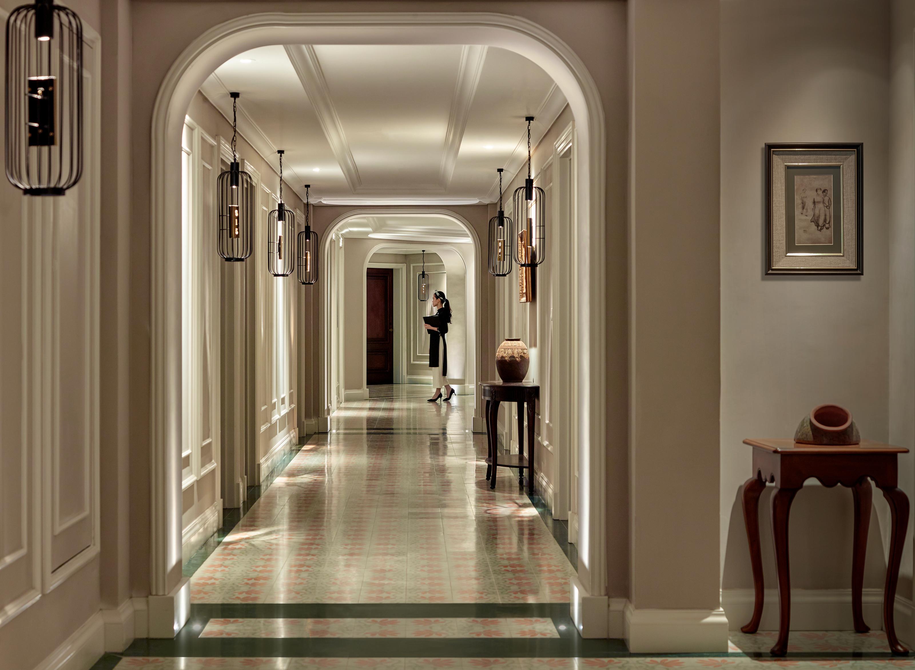 Hotel Perle D'Orient Cat Ba - Mgallery Chan Chau Exteriör bild A corridor at the Mandarin Oriental, London