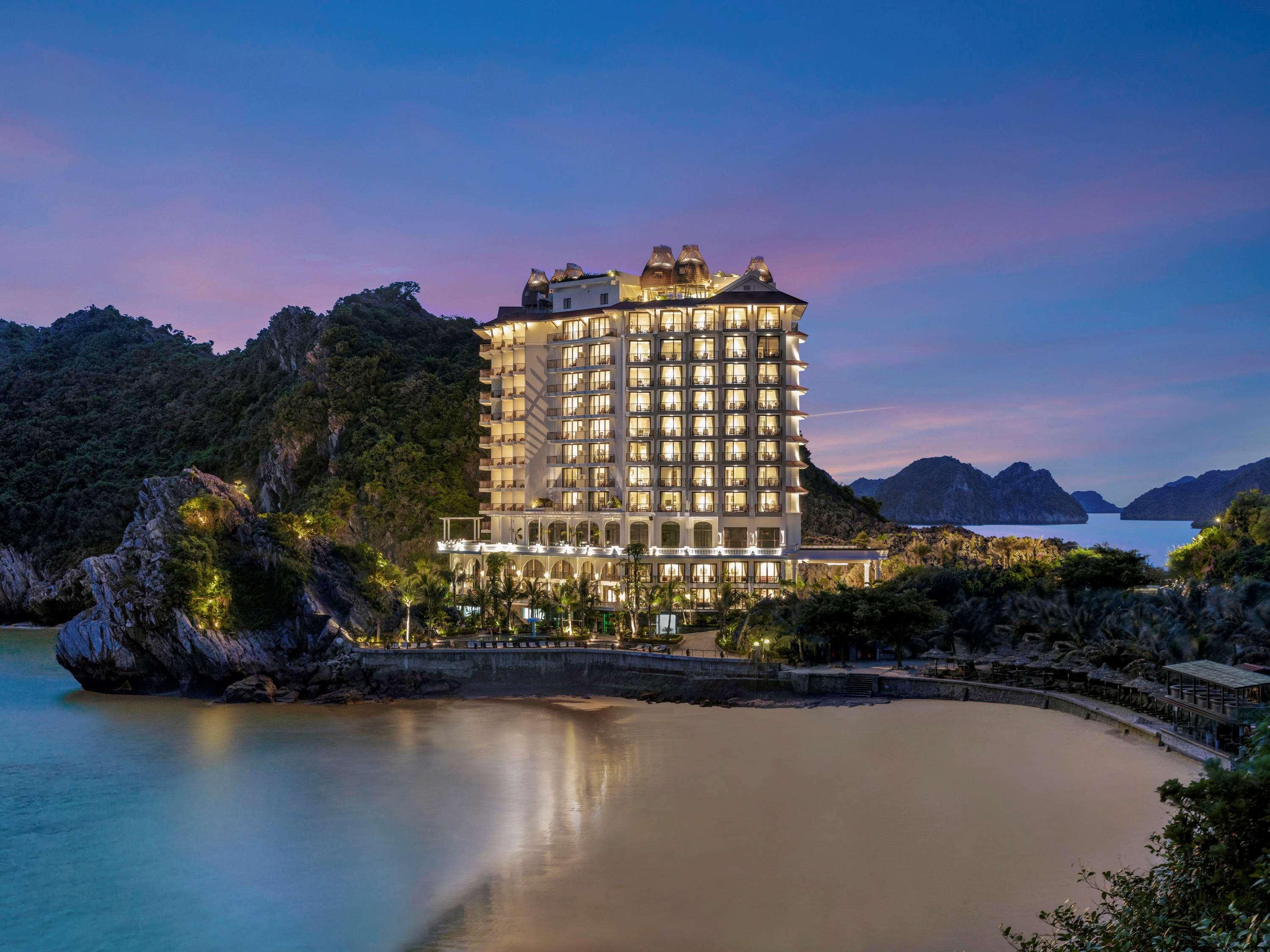 Hotel Perle D'Orient Cat Ba - Mgallery Chan Chau Exteriör bild Vinpearl Hotel Nha Trang