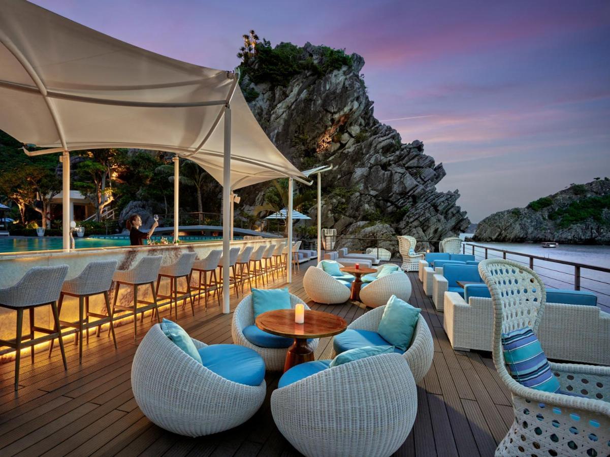 Hotel Perle D'Orient Cat Ba - Mgallery Chan Chau Exteriör bild The Deck